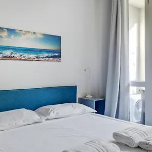 Loft Moderno Sui Navigli Appartamento